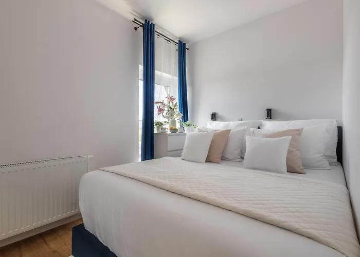 We Wroclawiu - Jaworska Апартаменты *