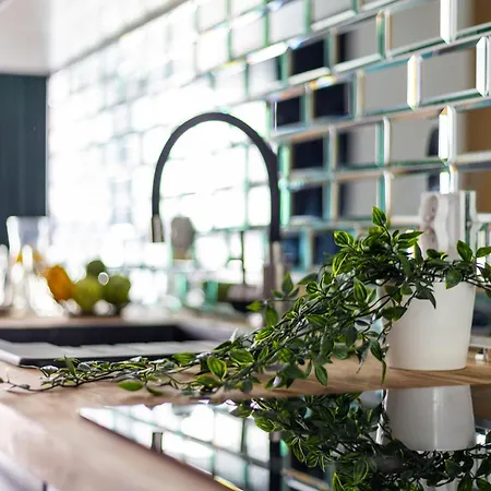 We Wroclawiu - Jaworska Apartment