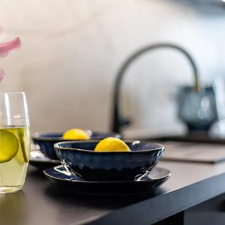 We Wroclawiu - Jaworska Apartment