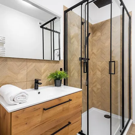 We Wroclawiu - Jaworska Apartment *